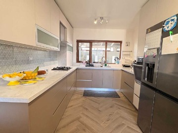 Venta / Casa / Concepción