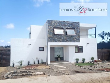 Venta / Casa / Concón