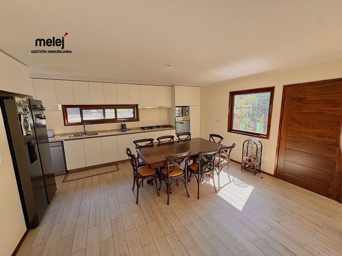 Comedor y cocina integrada