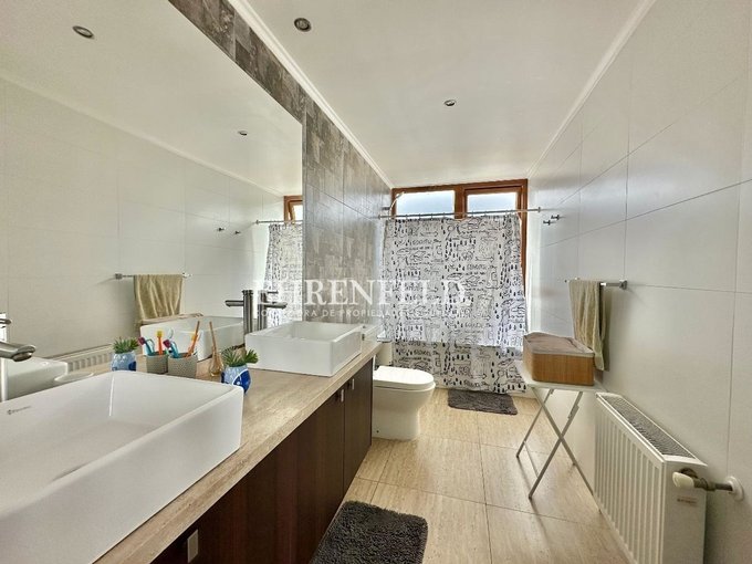 Baño pasillo.