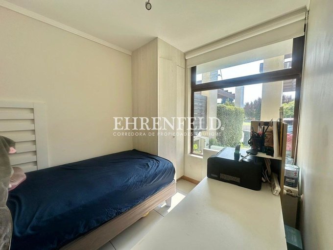 Dormitorio 1 ( primer piso)