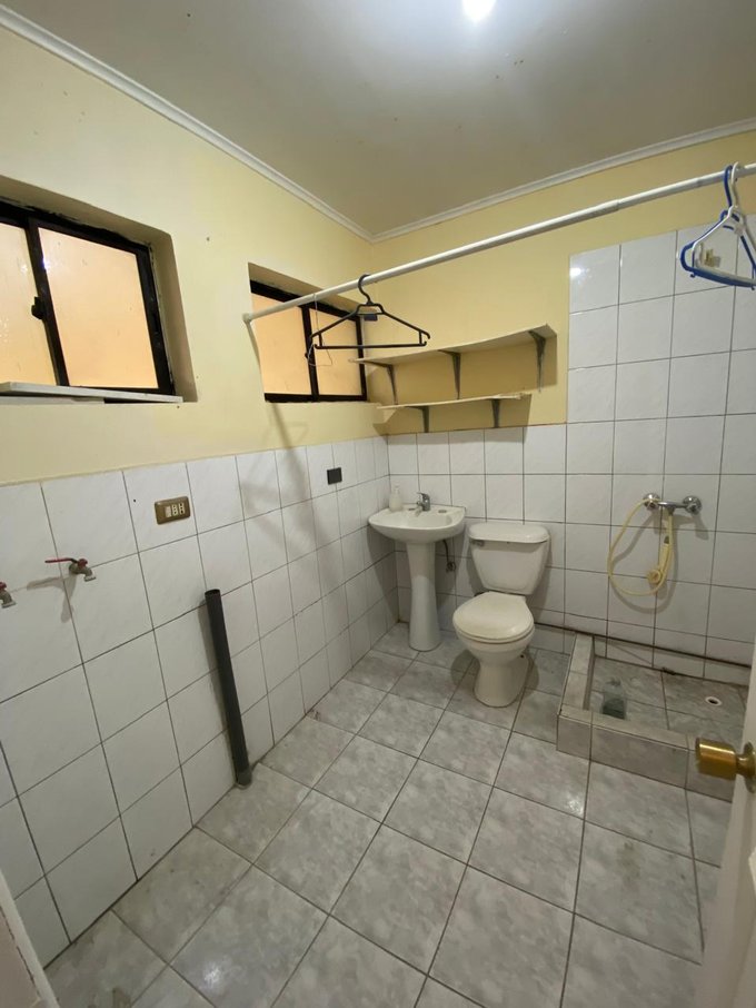 baño de servicio