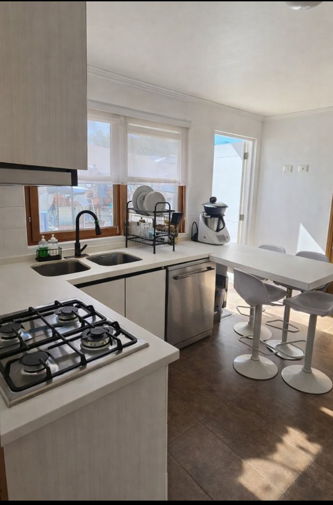 Cocina encímera y lavavajillas