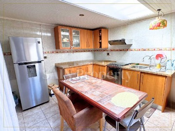 Venta / Casa / Coronel