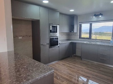 Venta / Casa / Coyhaique