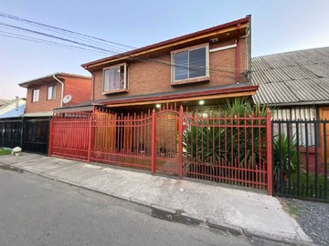 Venta / Casa / Curicó