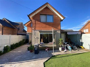 Venta / Casa / Curicó