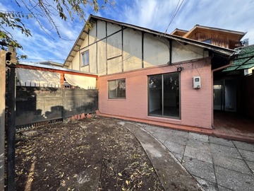 Venta / Casa / Curicó