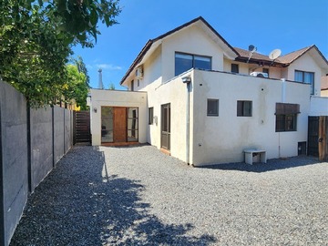 Venta / Casa / Curicó