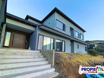 Venta / Casa / Curicó