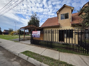 Venta / Casa / Curicó