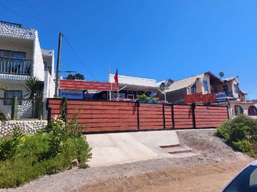 Venta / Casa / El Quisco