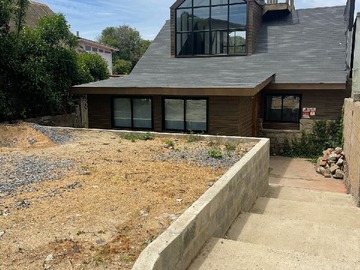 Entrada - Estacionamientos