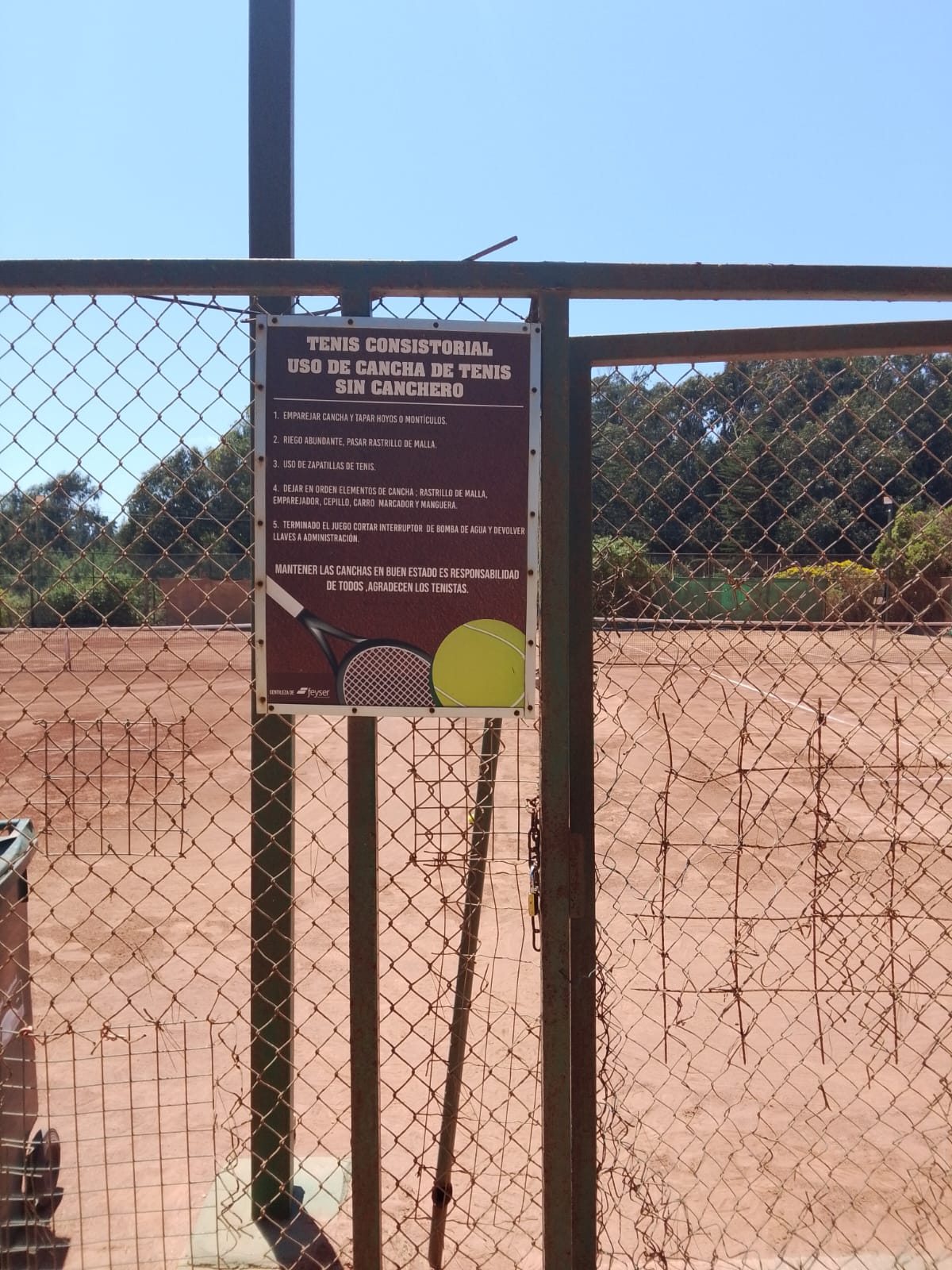CLUB DE TENIS