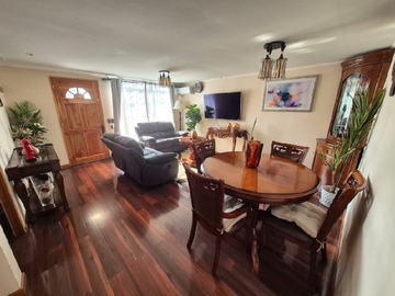 Venta / Casa / Estación Central