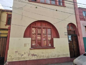 Venta / Casa / Estación Central