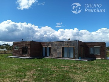 Venta / Casa / Futrono