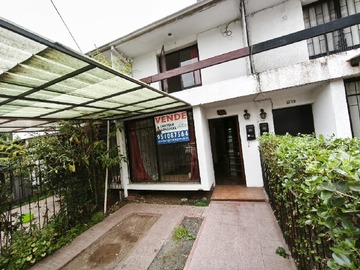 Venta / Casa / Independencia