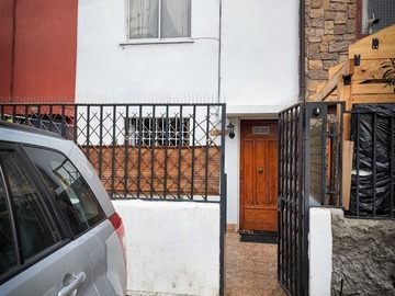 Venta / Casa / Independencia