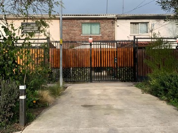 Venta / Casa / Independencia