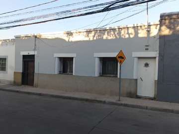 Venta / Casa / Independencia