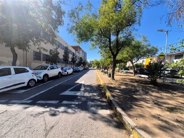 Venta / Casa / Independencia