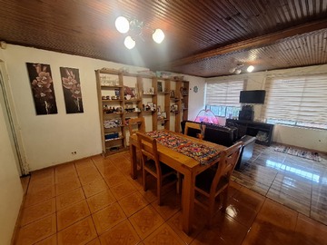 Venta / Casa / La Cisterna