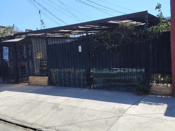 Venta / Casa / La Cisterna