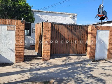 Venta / Casa / La Cisterna