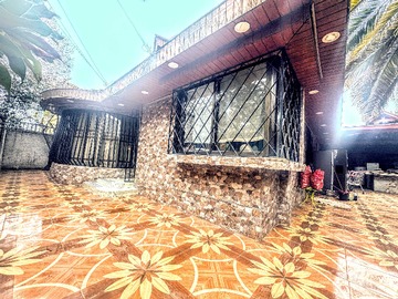 Venta / Casa / La Cisterna