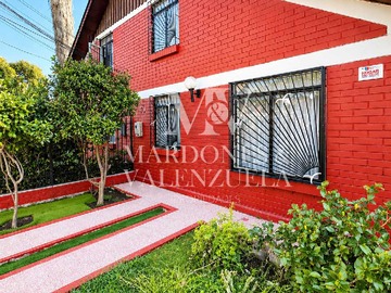 Venta / Casa / La Cisterna