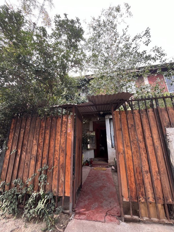 casa-en-venta-en-la-cisterna-letras-con-plaza-castelar
