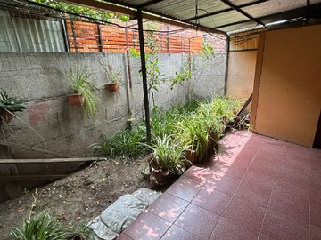 JARDIN POSTERIOR