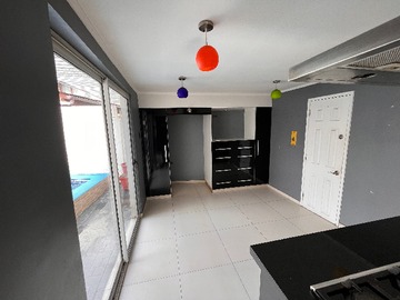 Cocina americana vista patio