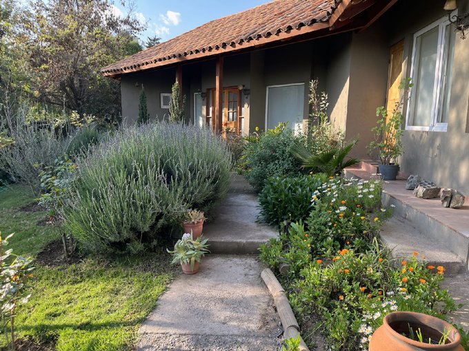 VENDO HERMOSA CASA ALTO MACUL
