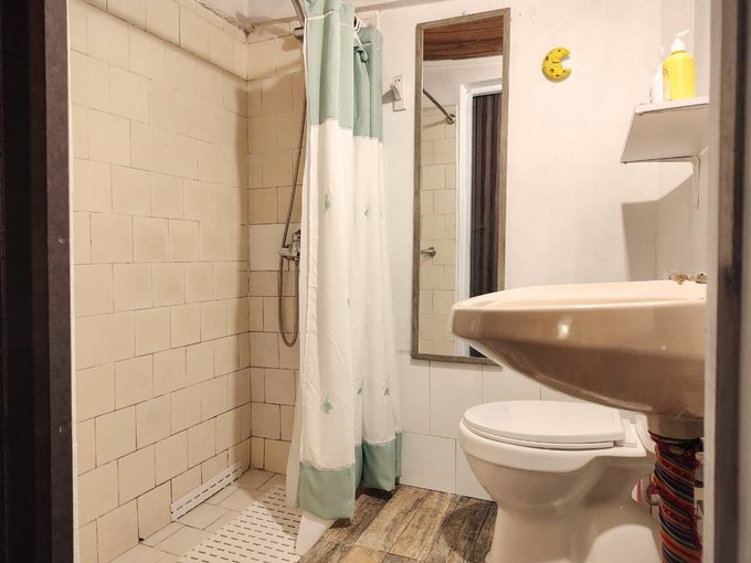 Baño pieza en patio