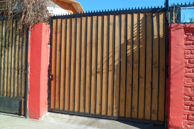 Portón entrada vehicular