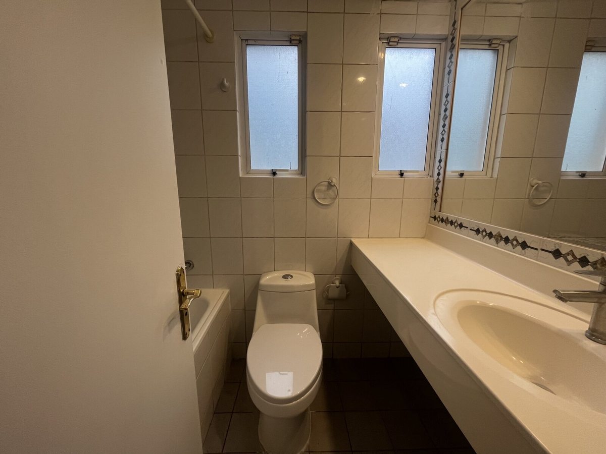 Baño matrimonial