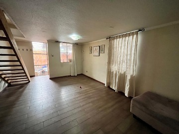Venta / Casa / La Pintana