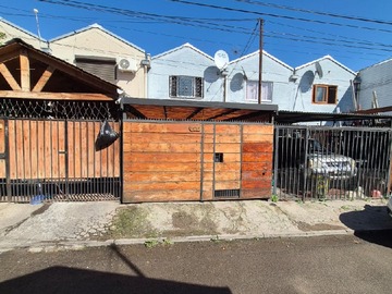 Venta / Casa / La Pintana