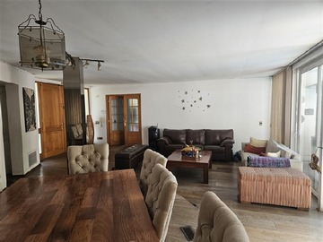 Venta / Casa / La Reina