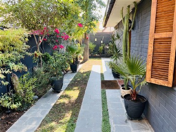 Venta / Casa / La Reina