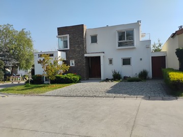 Venta / Casa / La Reina