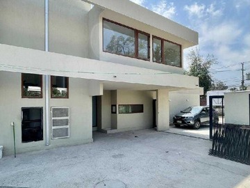 Venta / Casa / La Reina