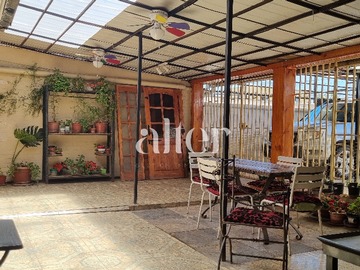 Venta / Casa / La Reina