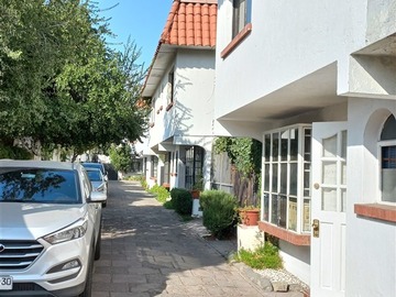 Venta / Casa / La Reina