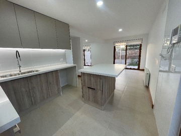 Venta / Casa / La Reina