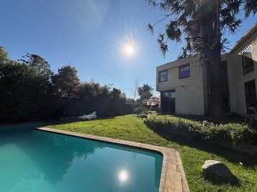 Venta / Casa / La Reina