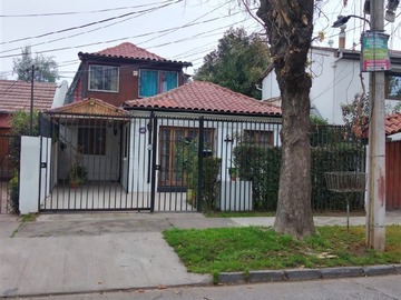 Venta / Casa / La Reina