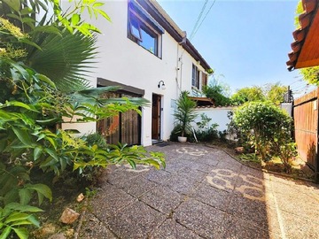 Venta / Casa / La Reina